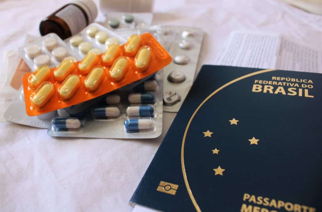 medicamentos-em-viagens-internacionais
