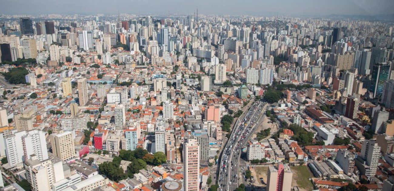 Certificado de vacina em São Paulo é adotado em espaços públicos