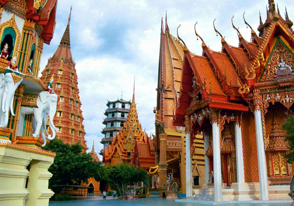 Tailândia planeja reabertura das fronteiras para outubro