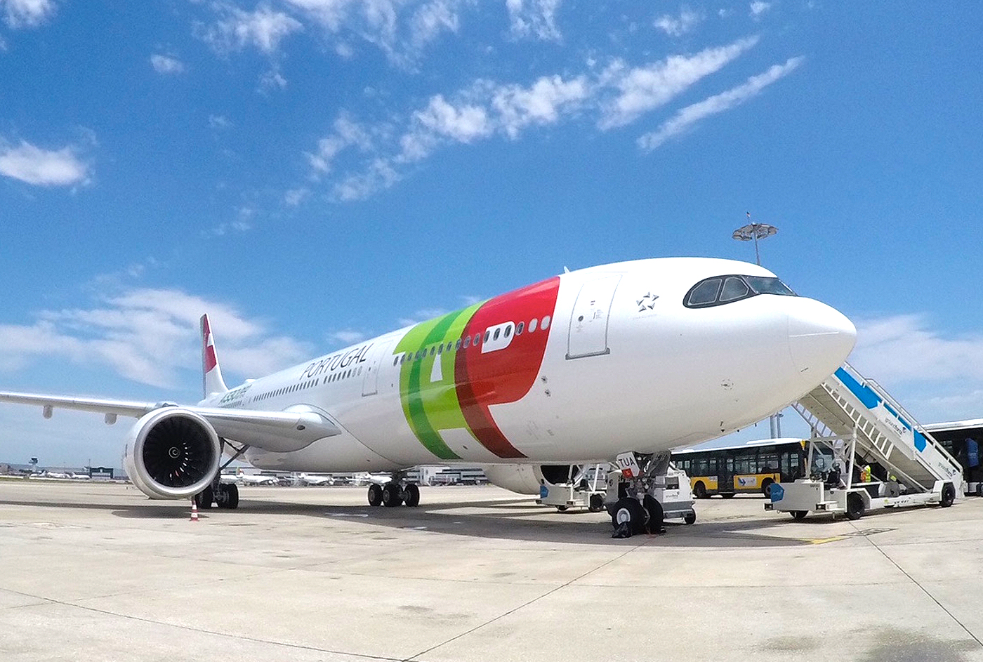Empresas aéreas manifestam interesse na compra da TAP