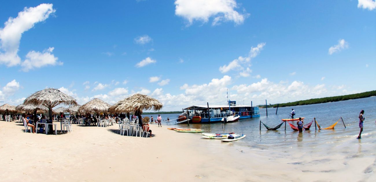Conheça as melhores praias de Sergipe