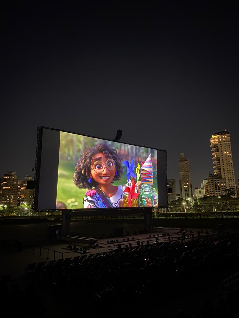 O maior cinema a céu aberto do mundo está em São Paulo I EPM