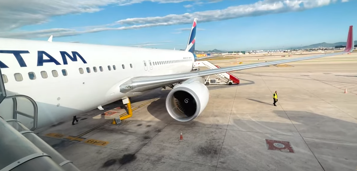 Premium Economy da Latam de São Paulo até Barcelona