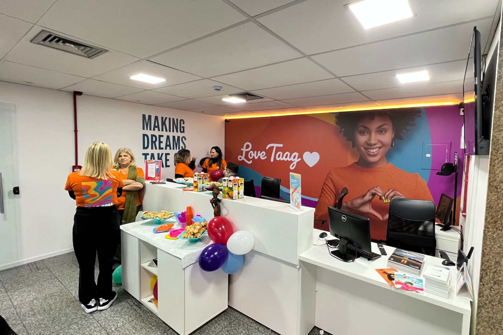 TAAG reabre loja no Aeroporto de Guarulhos após rebranding