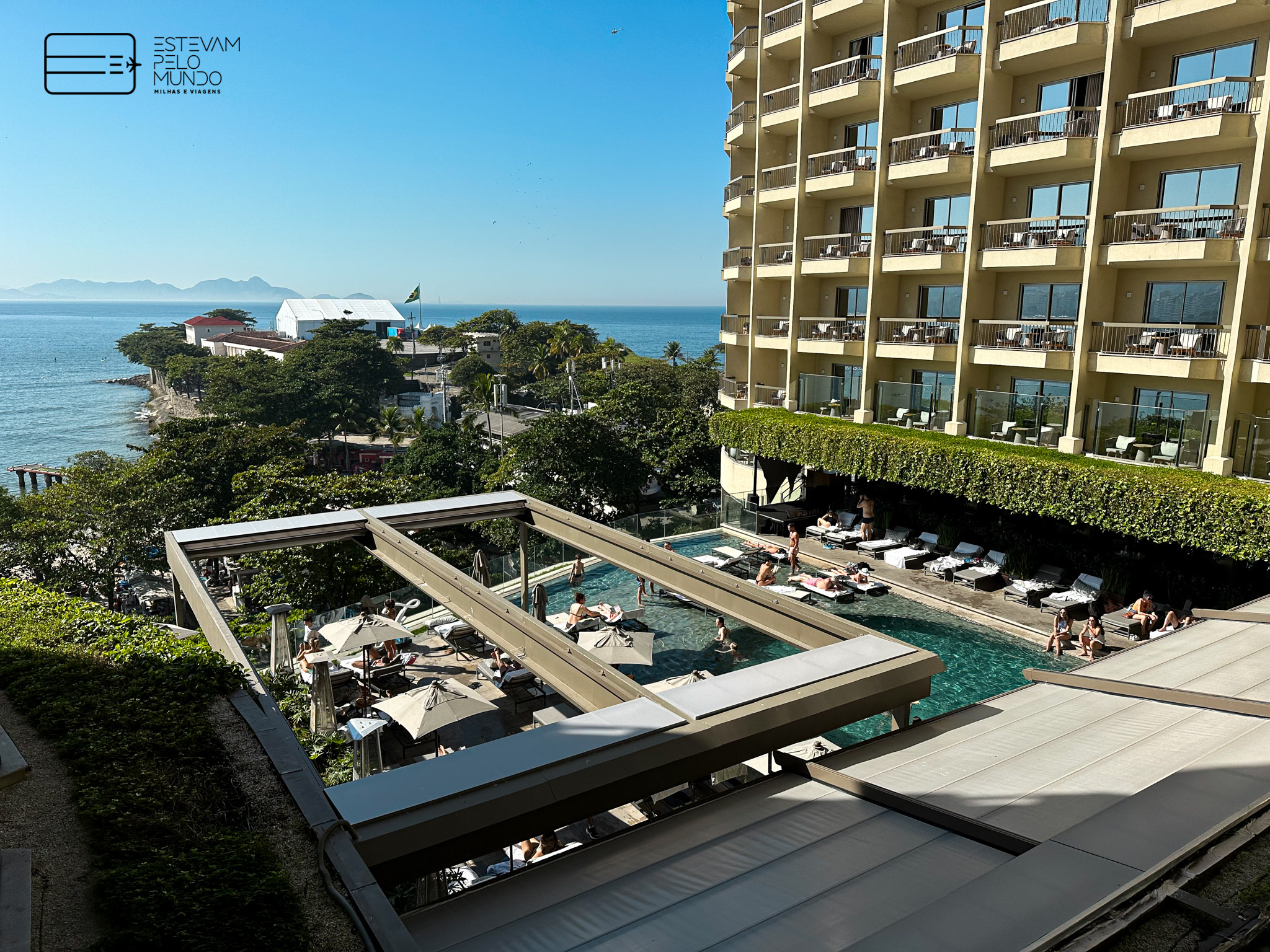 Como é se hospedar no Hotel Fairmont, em Copacabana (RJ)