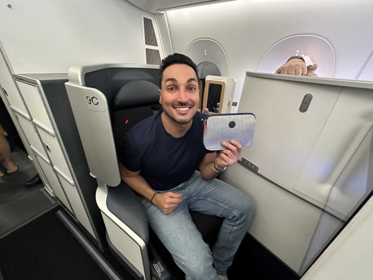 O que posso levar como souvenir do avião?