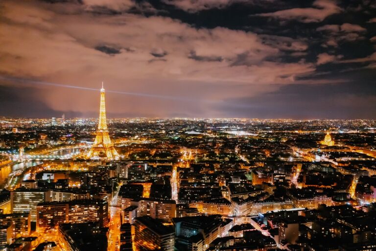 Como ir dos aeroportos de Paris ao centro da cidade