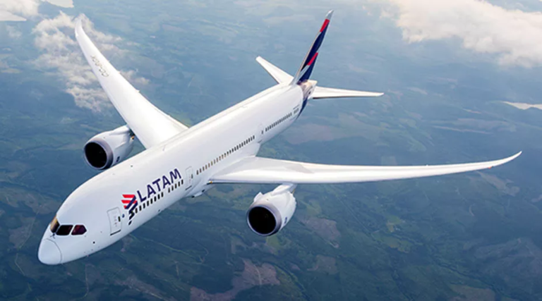 Emissão de passagens LATAM com Avios passa a ser com 60 dias de antecedência