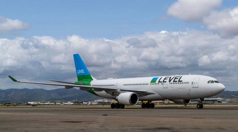 Como é voar com a LEVEL, a low cost espanhola com voos longos