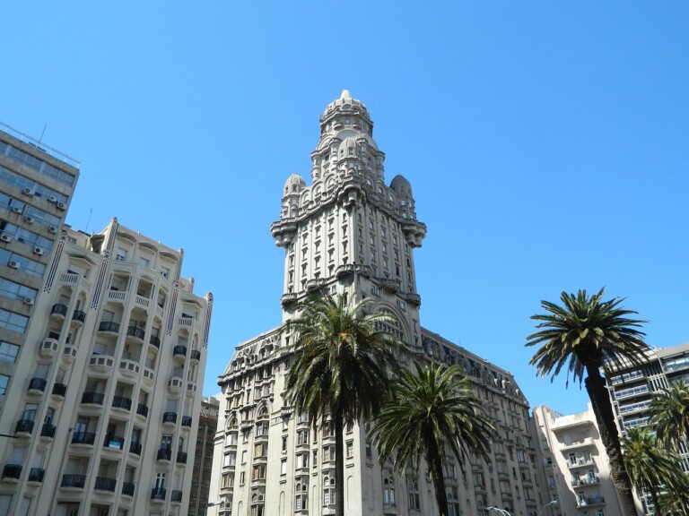 Dicas de onde se hospedar em Montevideo