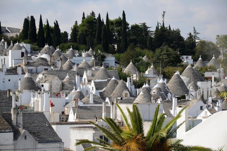 Dicas de Alberobello – roteiro, hospedagem e o que fazer nessa cidade italiana