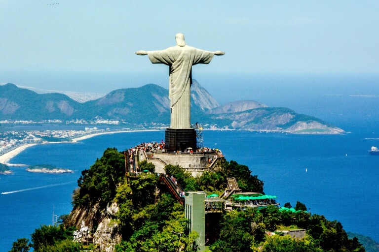 Turismo inteligente – o que é, destinos e detalhes sobre essa tendência