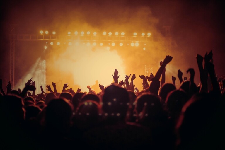 Programas de fidelidade que trocam milhas por ingressos para shows