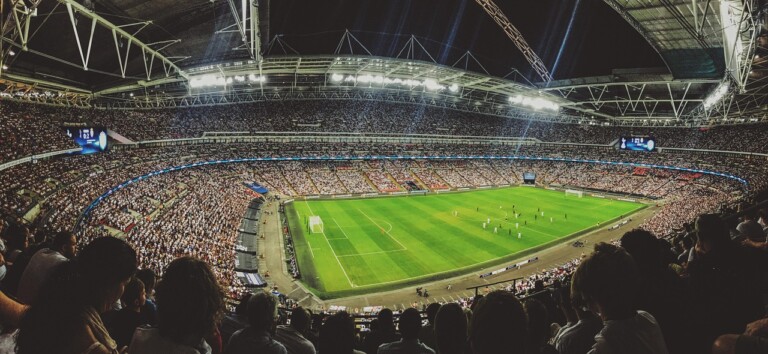 4 programas de fidelidade que trocam milhas por ingressos esportivos