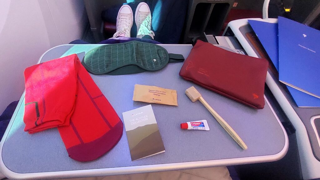 como é voar na executiva da LATAM de Santiago a São Paulo